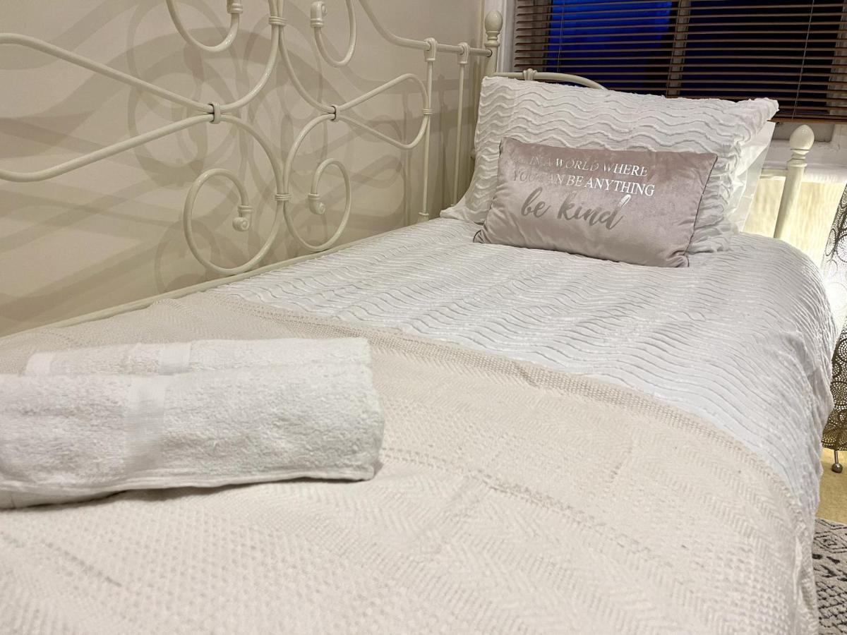 City Link - Mapperley Park Suite - Free Parking,Tram&Busroutes,Hswifi,Upto9 By Kp Nottingham Esterno foto